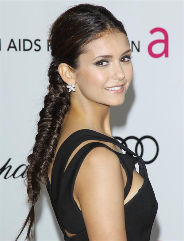 Nina Dobrev