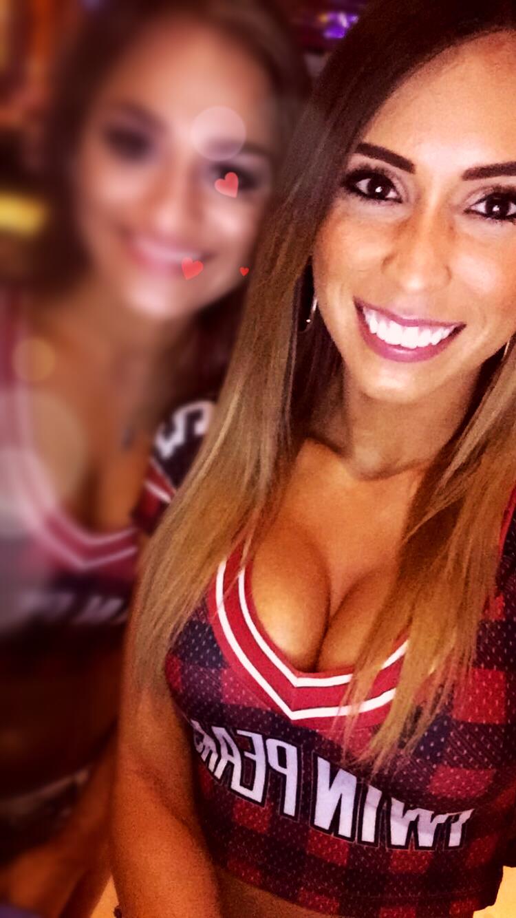 Amber Herst taking a selfie