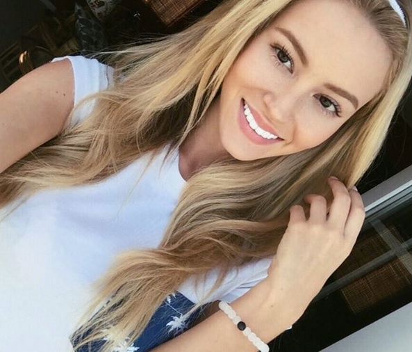 Bryana Holly taking a selfie