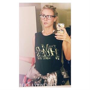 Bryana Holly taking a selfie