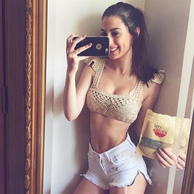 Brittany Suleiman taking a selfie