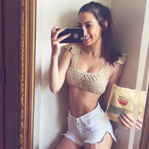 Brittany Suleiman taking a selfie