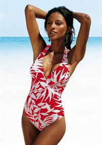 Emanuela de Paula in a bikini