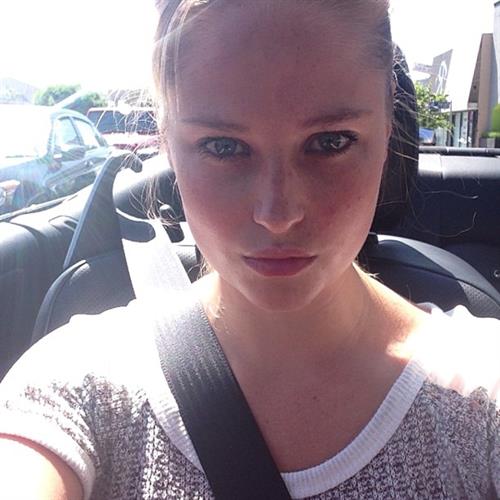 Genevieve Morton taking a selfie