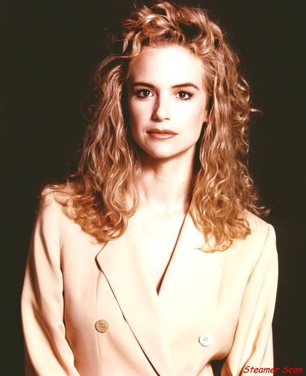 Kelly Preston