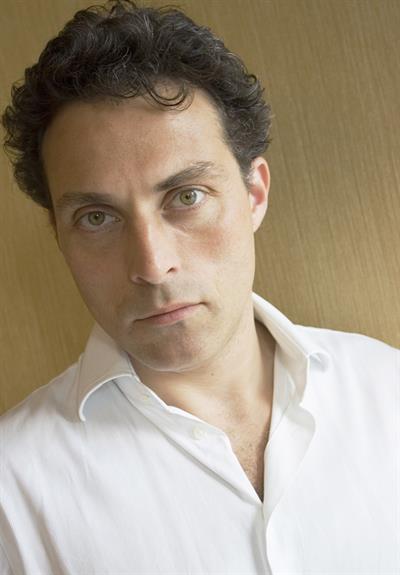 Rufus Sewell