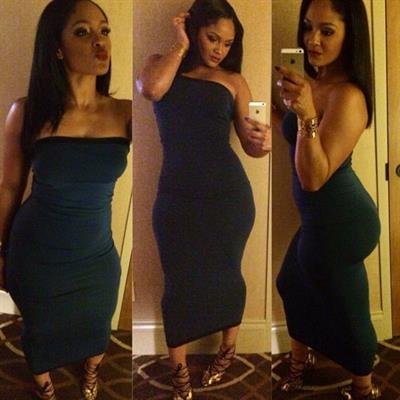 Maliah Michel taking a selfie