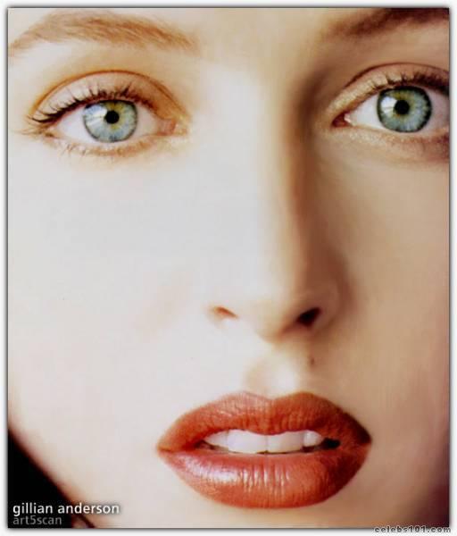Gillian Anderson