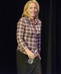 Gillian Anderson