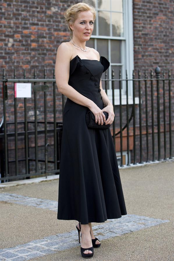 Gillian Anderson