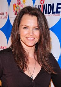 Dina Meyer