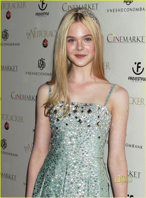 Elle Fanning