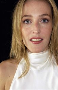 Gillian Anderson