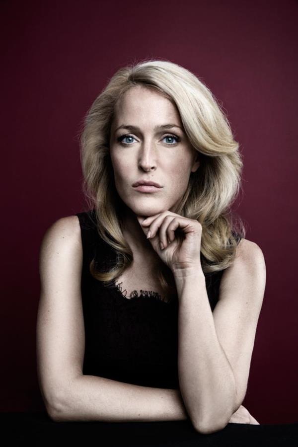 Gillian Anderson