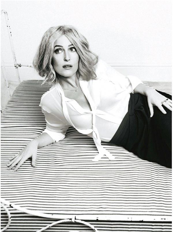 Gillian Anderson