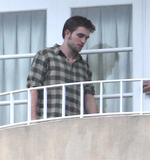 Robert Pattinson