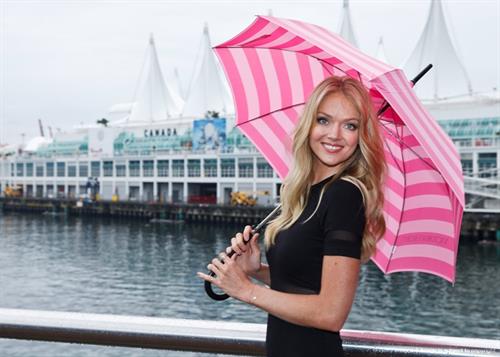 Lindsay Ellingson