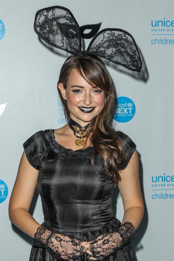 Milana Vayntrub