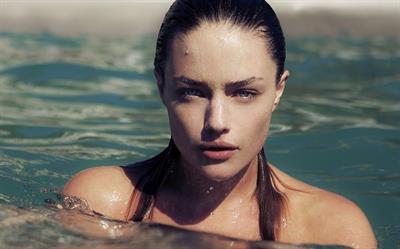 Jessica Lee Buchanan in a bikini