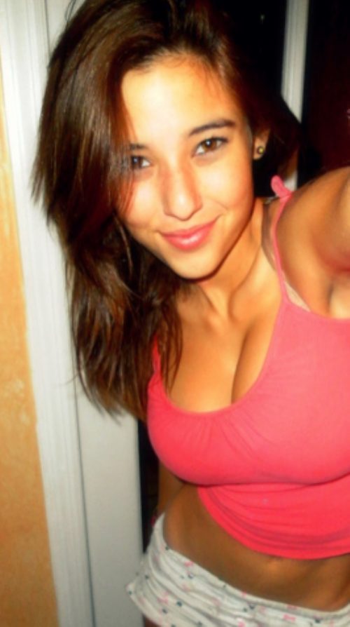 Angie Varona taking a selfie