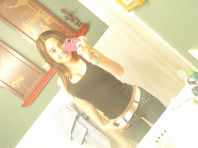 Angie Varona taking a selfie