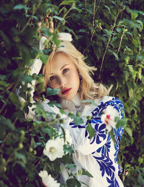 Sarah Gadon