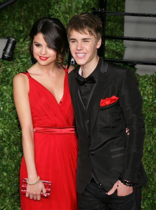 Selena Gomez Pictures Selena Gomez Vanity Fair Oscar party in West Hollywood on February 27, 2011