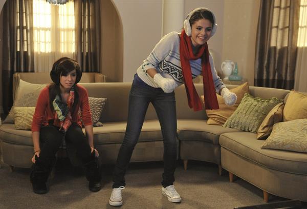 Selena Gomez Xbox Kinect promos Oct 2011 
