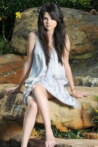 Selena Gomez unknown photoshoot 