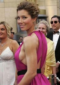 Showing some side boob at the Oscars