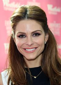 Maria Menounos Book Signing At Westfield Topanga June 12, 2014