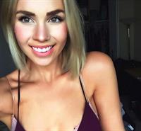 Carlie Mitchell taking a selfie