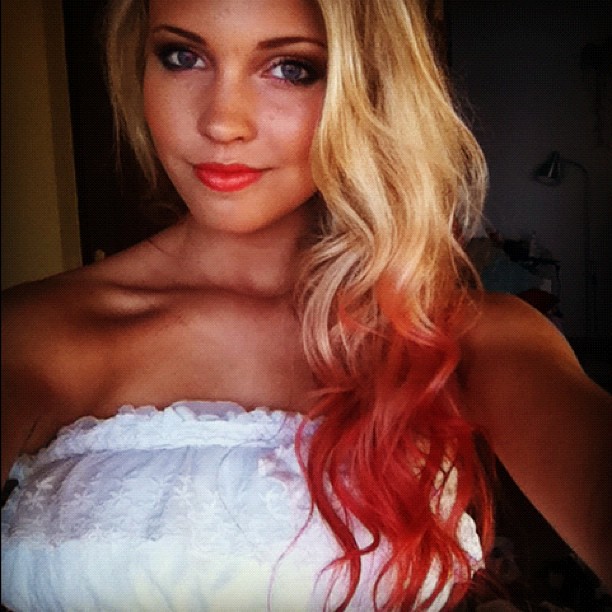 Emilie Voe Nereng taking a selfie