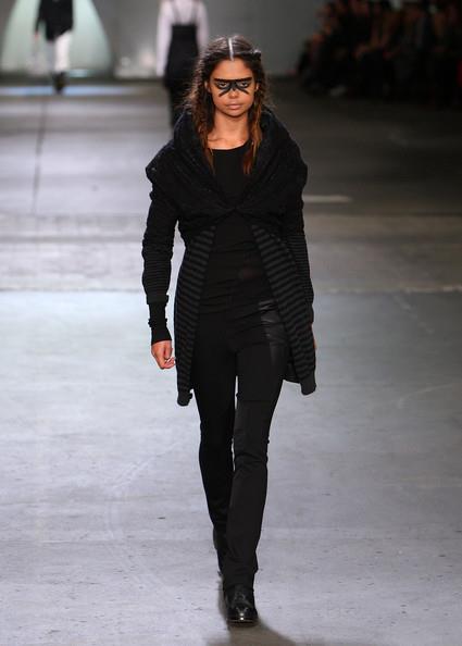 Samantha Harris (Australian Model)