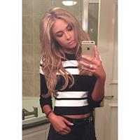 Nicola Hughes taking a selfie