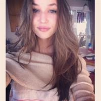 Ariane Fournier taking a selfie