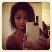 Mónica Alvarez taking a selfie