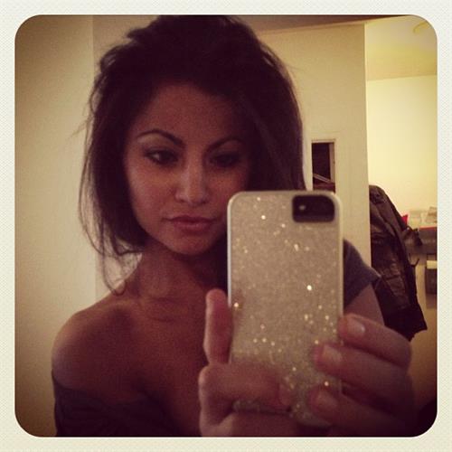 Mónica Alvarez taking a selfie