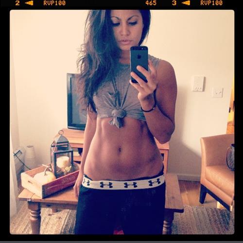 Mónica Alvarez taking a selfie