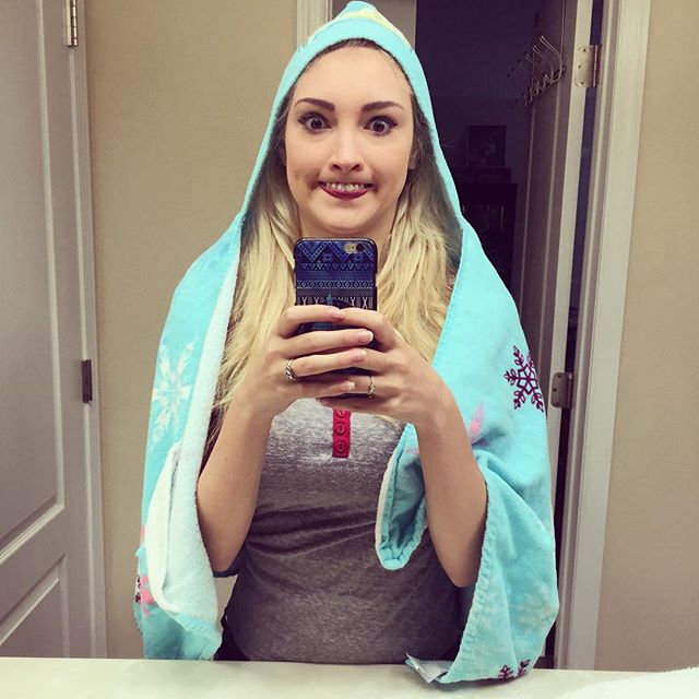 Anna Faith Carlson taking a selfie