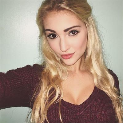 Anna Faith Carlson taking a selfie