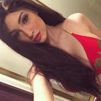 Anna Faith Carlson taking a selfie