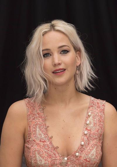 Jennifer Lawrence attending X-Men Apocalypse Press Conference in London on May 9, 2016