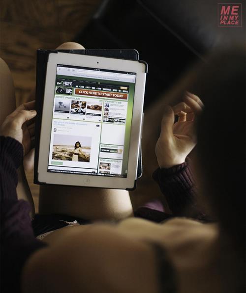 Jillian Rose Reed - Esquire Me in My Place