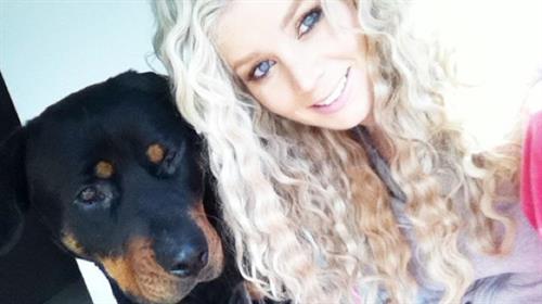 Sheridyn Fisher taking a selfie