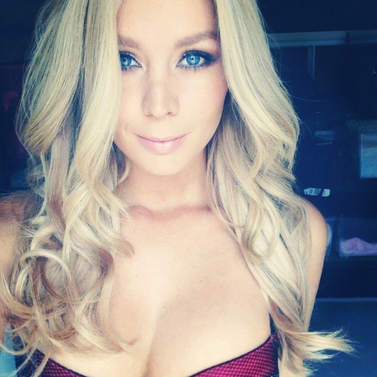 Sheridyn Fisher taking a selfie