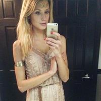 Kimberley Mens taking a selfie