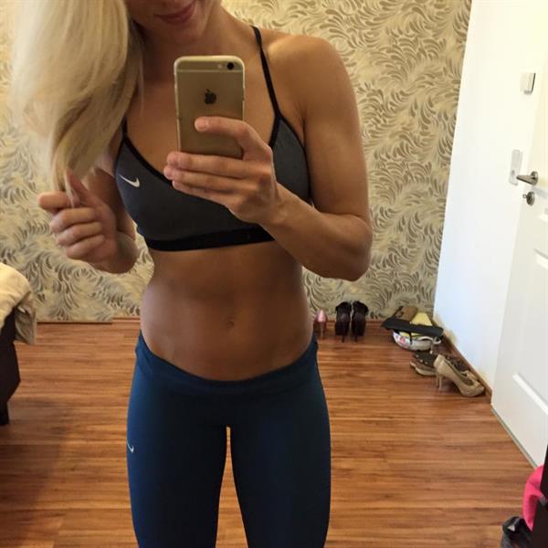 Adrienne Koleszár taking a selfie