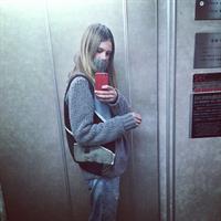 Caroline Brasch Nielsen taking a selfie