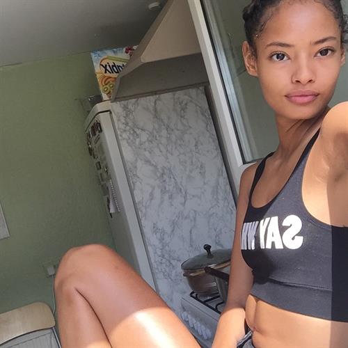 Malaika Firth taking a selfie